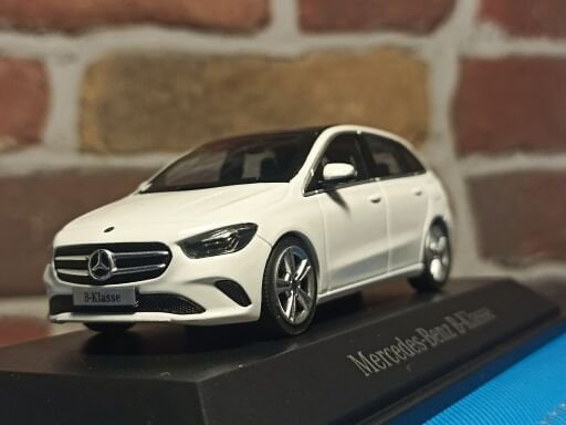 1/43 ARABA