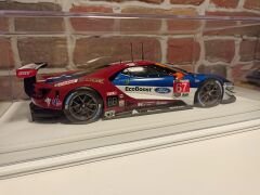 METAL MODELLER İÇİN,DERİ TABANLI 1/18 ÖLÇEK PLEKSİ KUTU.CASE.