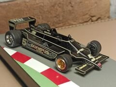 1/43 ÖLÇEK   FORMULA 1  ARABASI