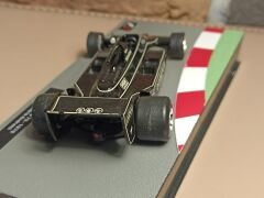 1/43 ÖLÇEK   FORMULA 1  ARABASI
