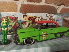 JADA TOYS 1/24 DC COMICS  BOMBSHELLS POISON IVY & 1953 CHEVY BEL AIR