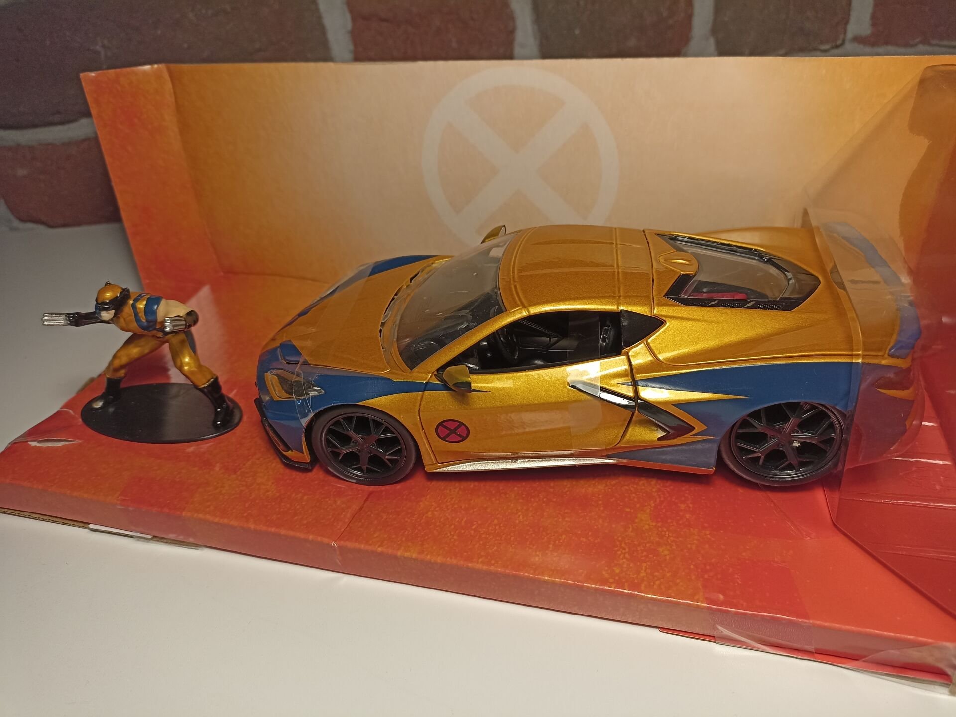 JADA TOYS 1/24 MARVEL  X-MEN  WOLVERİNE.