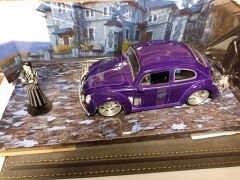 JADA TOYS 1/24  WEDNESDAY