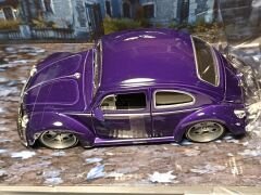 JADA TOYS 1/24  WEDNESDAY