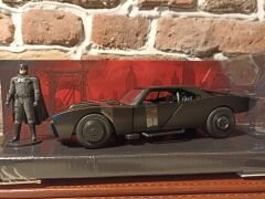 JADA TOYS 1/24 BATMAN & BATMOBİLE