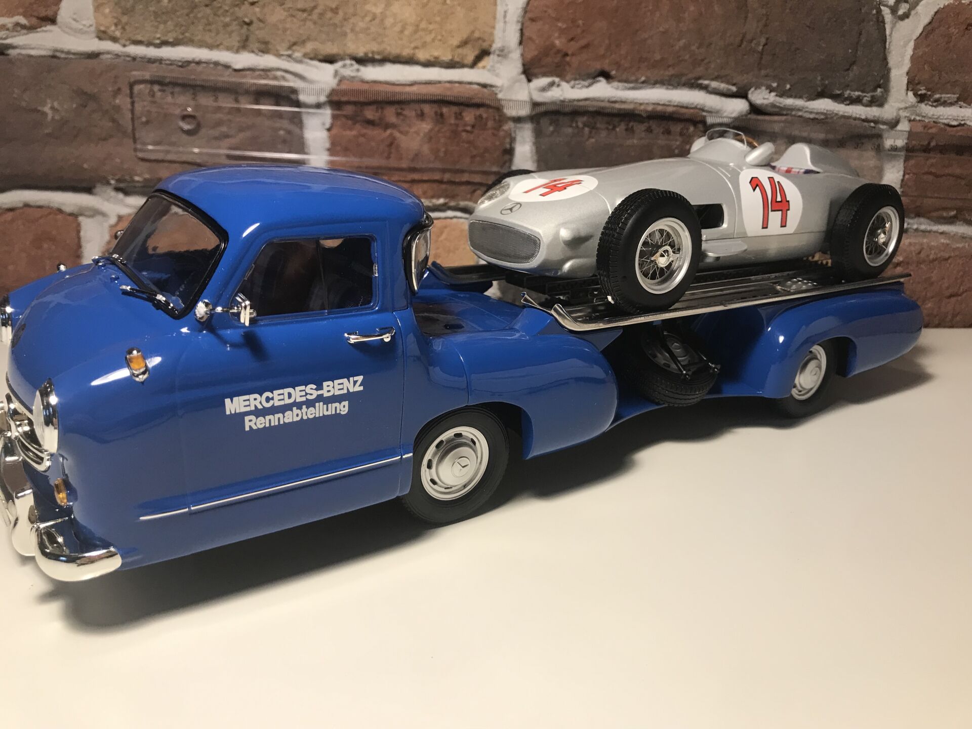 WERK83 1/18 MERCEDES ARABA TAŞIYICI.. 2 ARAÇ BİRDEN!