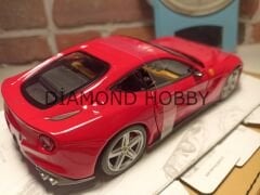 BURAGO 1/24 FERRARİ F12 BERLİNETTA