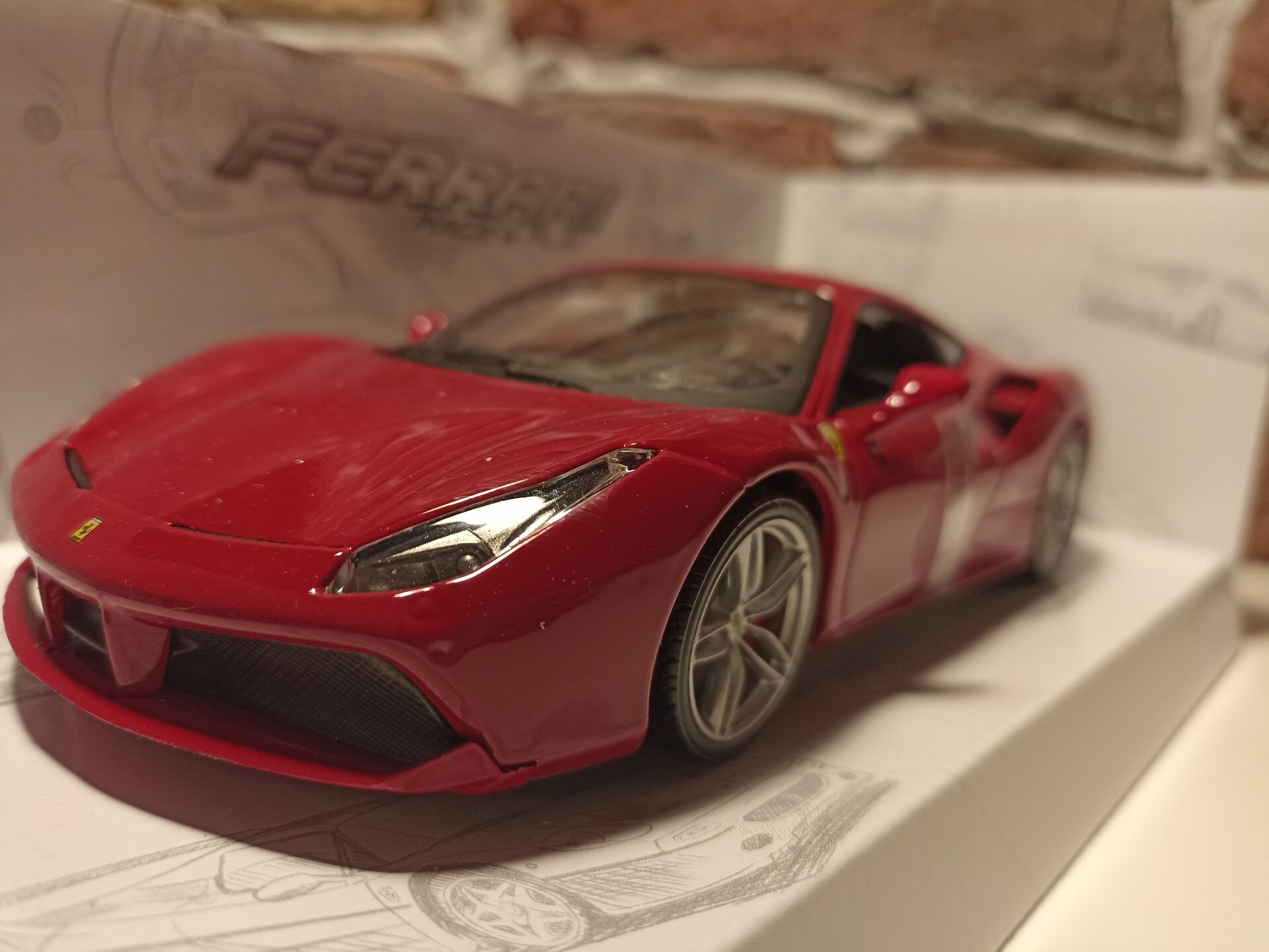 BURAGO 1/24 FERRARİ ROMA KIRMIZI