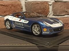 BURAGO 1/24 FERRARİ 599 GTB