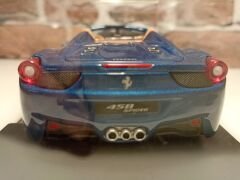 BURAGO 1/24 FERRARİ 458 Spider-2011