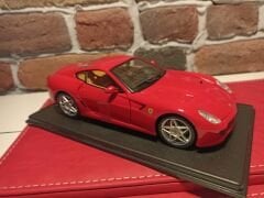 BURAGO 1/24 FERRARİ 599 GTB Fiorano