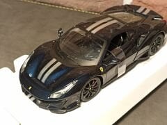 BURAGO 1/24 FERRARİ 488 PİSTA SİYAH