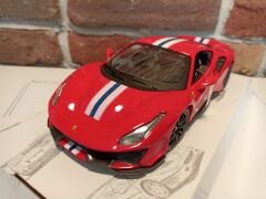 BURAGO 1/24 FERRARİ 488 Pista