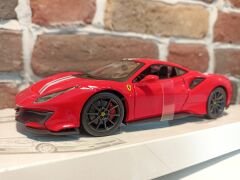 BURAGO 1/24 FERRARİ 488 Pista