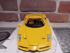 BURAGO 1/24 FERRARİ ENZO SARI