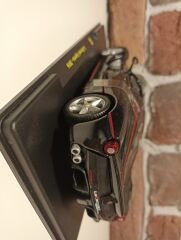 BURAGO 1/24 FERRARİ LAFERRARİ APERTA