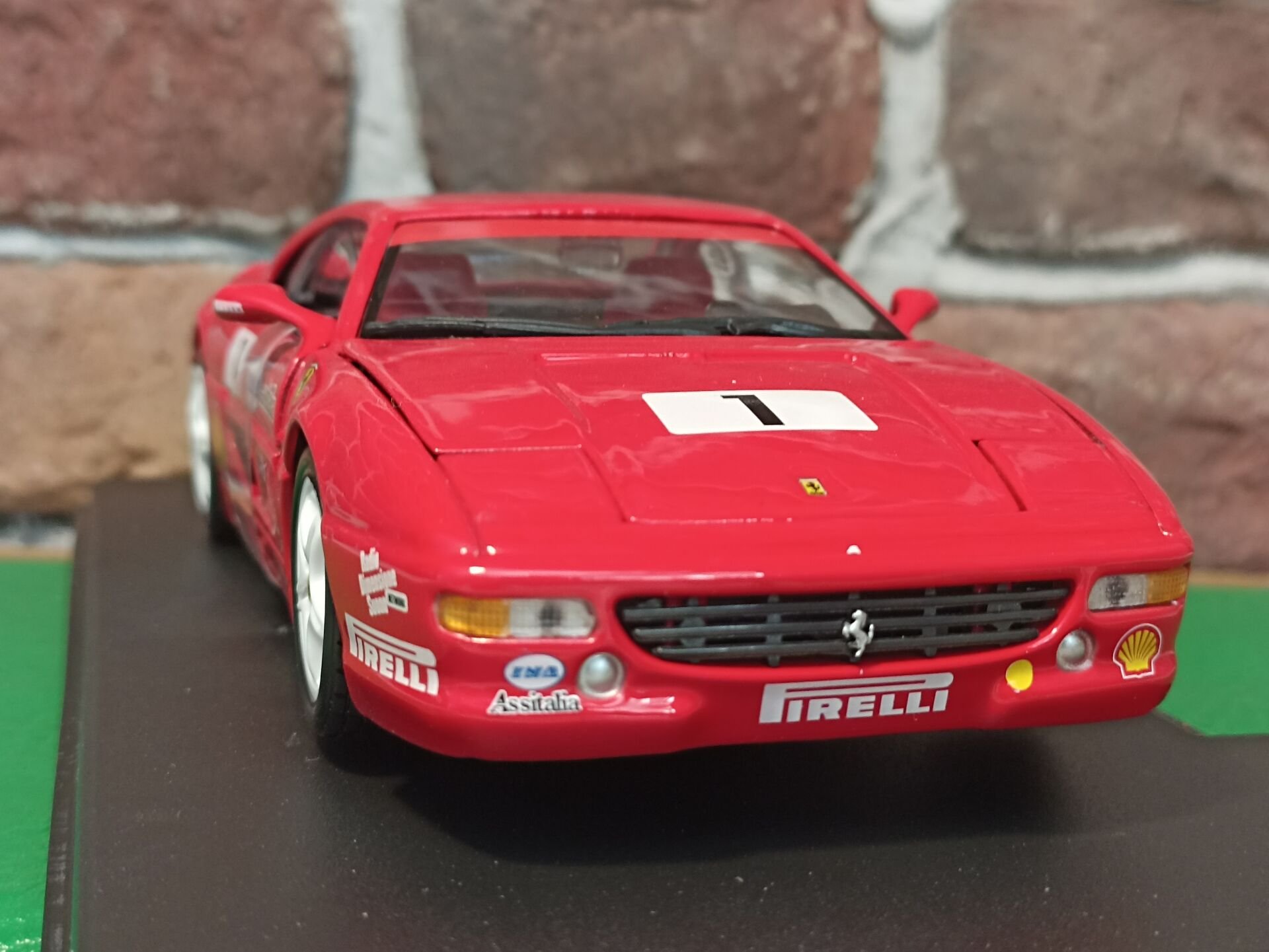 BURAGO 1/24 FERRARİ F355 Challenge NO1