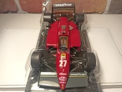 PREMİUM COLLECTİBLES FORMULA 1   FERRARİ