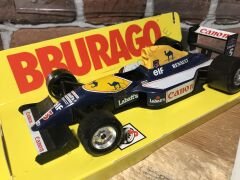 BURAGO 1/24 FORMULA 1 WILLAMS RENAULT