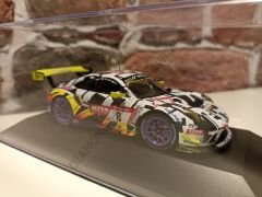 İXO 1/43  PORSCHE 911 GT3 R  no 8