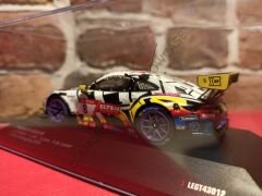İXO 1/43  PORSCHE 911 GT3 R  no 8