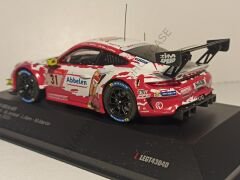 İXO 1/43  PORSCHE 911 GT3 R  NO31