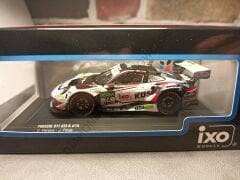 İXO 1/43  PORSCHE 911 GT3 R  NO74
