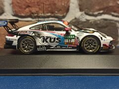 İXO 1/43  PORSCHE 911 GT3 R  NO17