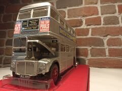 SUN STAR 1/24 OTOBÜS ROUTEMASTER