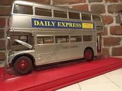 SUN STAR 1/24 OTOBÜS ROUTEMASTER
