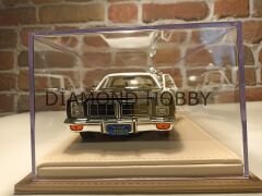 PLEKSİ SERGİ KUTUSU.. 1/18 ÖLÇEK DERİ TABANLI