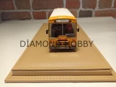 PLEKSİ SERGİ KUTUSU.. 1/18 ÖLÇEK DERİ TABANLI