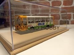 PLEKSİ SERGİ KUTUSU.. 1/18 ÖLÇEK DERİ TABANLI