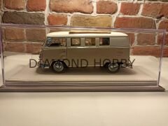 PLEKSİ SERGİ KUTUSU.. 1/18 ÖLÇEK DERİ TABANLI