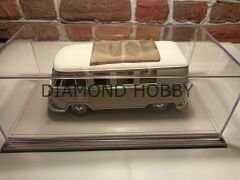 PLEKSİ SERGİ KUTUSU.. 1/18 ÖLÇEK DERİ TABANLI