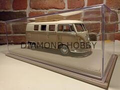 PLEKSİ SERGİ KUTUSU.. 1/18 ÖLÇEK DERİ TABANLI