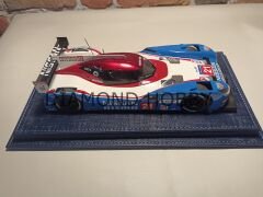 PLEKSİ SERGİ KUTUSU.. 1/18 ÖLÇEK DERİ TABANLI