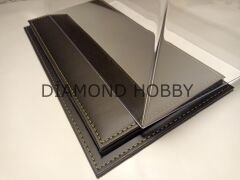 1/18 ÖLÇEK MODELLER İÇİN,SİYAH DERİ SARI DİKİŞ RENK, PLEKSİ KUTU,CASE.