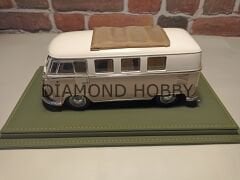 PLEKSİ SERGİ KUTUSU.. 1/18 ÖLÇEK DERİ TABANLI