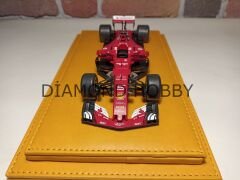 1/24 ÖLÇEK 'SARI DERİ,SARI İP DİKİŞLİ! PLEKSİ SERGİ KUTUSU.CASE