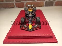 PLEKSİ SERGİ KUTUSU. 1/24 ÖLÇEK CASE