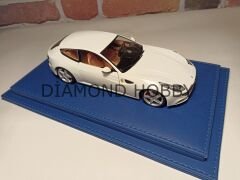 PLEKSİ SERGİ KUTUSU. 1/24 ÖLÇEK CASE