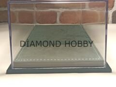 PLEKSİ SERGİ KUTUSU.. 1/18 ÖLÇEK DERİ TABANL