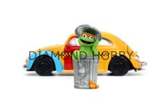 JADA TOYS SESAME STREET OSKAR THE GROUCH& 1959 VW BEETLE..1/24 ÖLÇEK