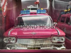 JADA TOYS 1/24 DE LOREAN GELECEĞE DÖNÜŞ ZAMAN MAKİNESİ PEMBE