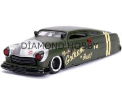 JADA TOYS 1/24 HARLEY QUINN & 1951 MERCURY
