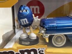JADA TOYS 1/24 M&M BLUE & 1956 CADILLAC ELDORADO