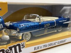 JADA TOYS 1/24 M&M BLUE & 1956 CADILLAC ELDORADO