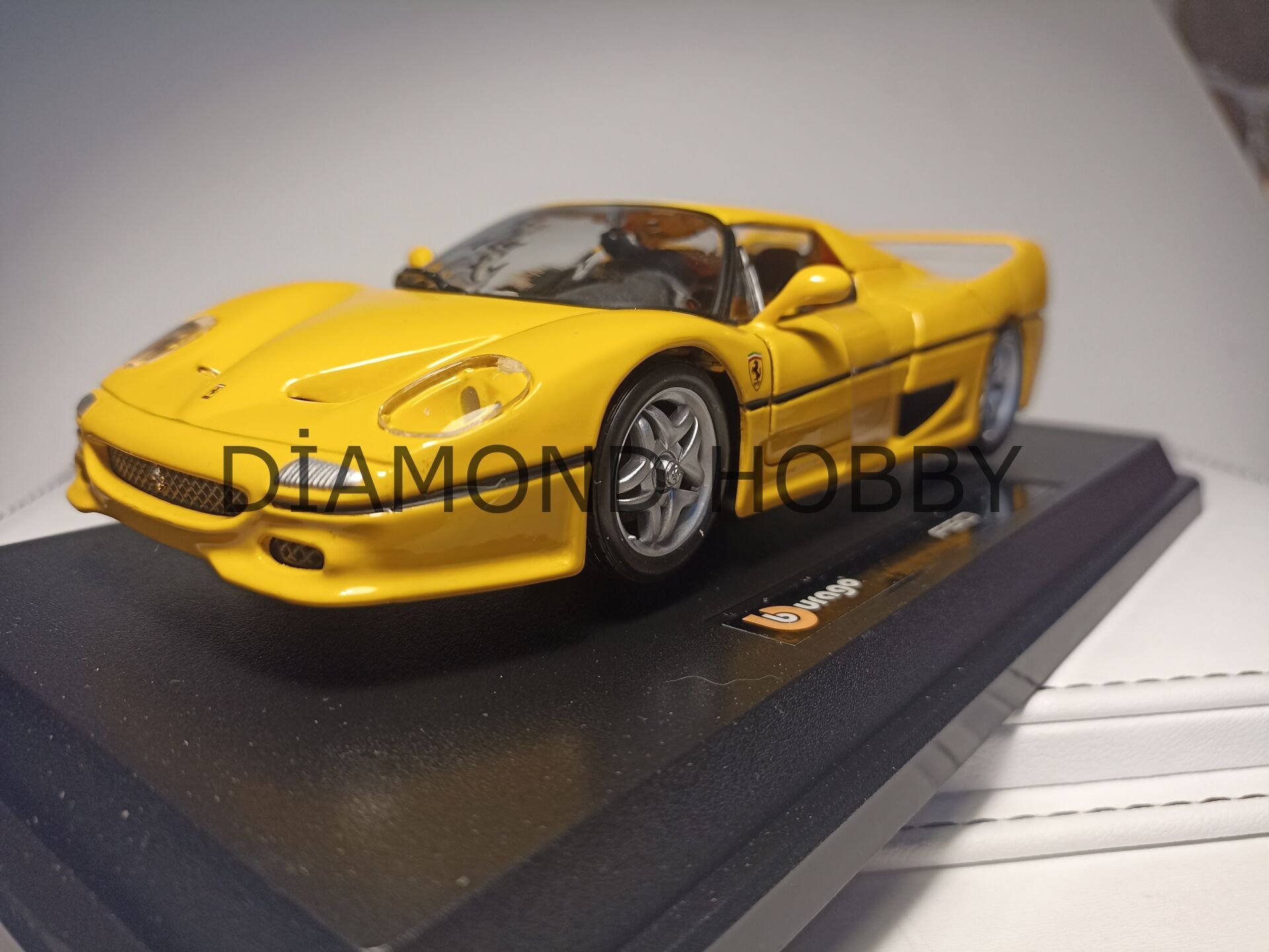 BURAGO 1/24 FERRARİ F50