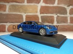 minichamps 1/43 ÖLÇEK PORSCHE PANAMERA 4S